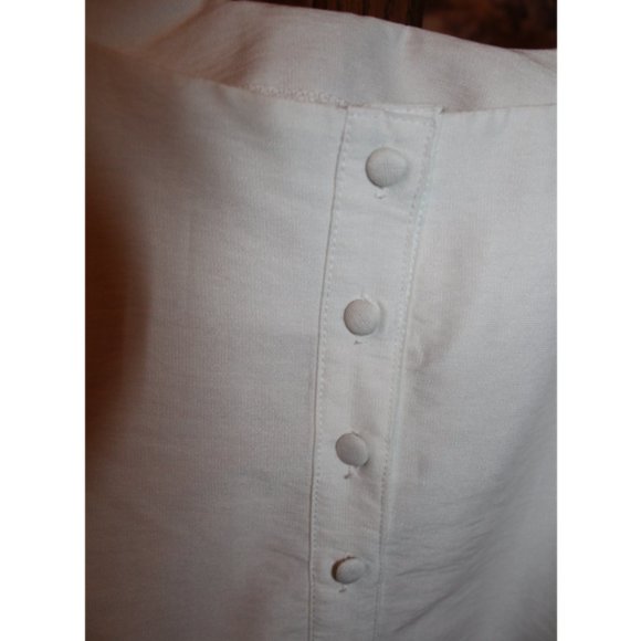 Formal blouse. Button up back. Size-M NWT - Picture 6 of 7